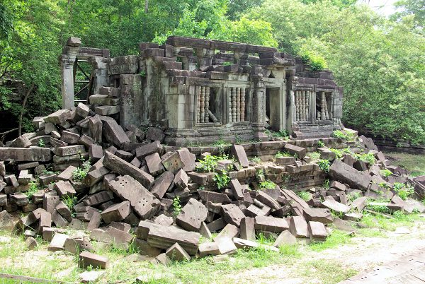 ベンメリア遺跡で最も原形をとどめている建物