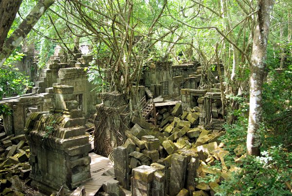 ベンメリア遺跡、修復していないアンコール遺跡