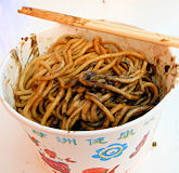 武漢名物、蔡林記の熱干麺