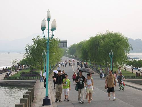 杭州西湖の白堤