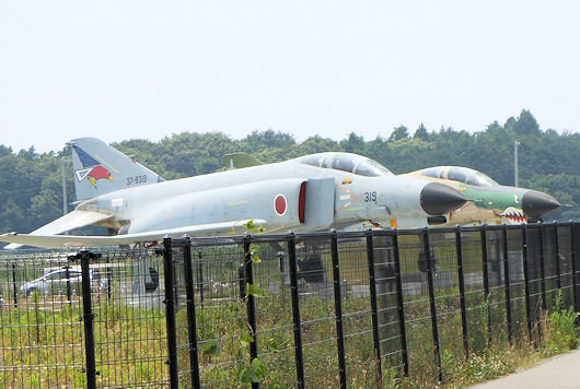 百里基地の自衛隊機