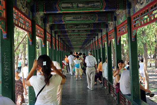 北京、頤和園の長廊