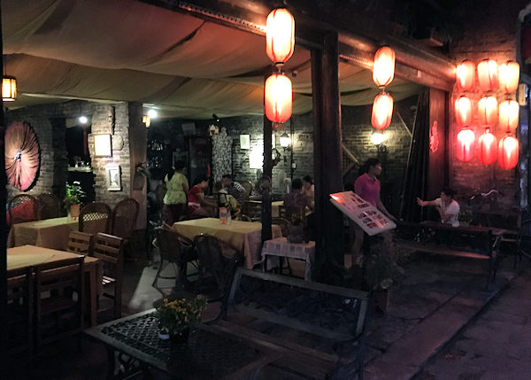 興坪古鎮のレストラン
