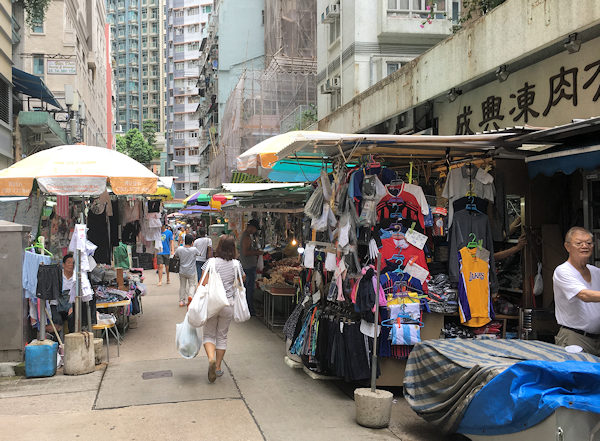 路地の風景（香港湾仔）