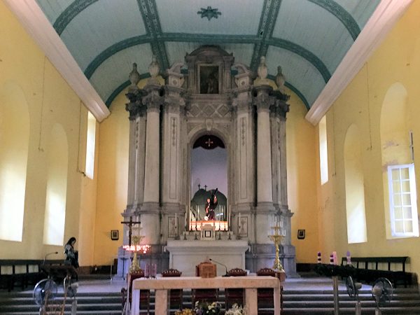 マカオの聖オーガスティン教会祭壇