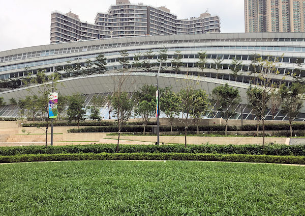 広深港高速鉄道（香港新幹線）西九龍駅