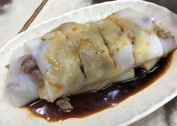 香港元朗、發記腸粉粥品のチャーシュー腸粉