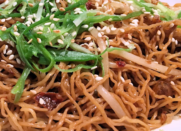 阿鴻小吃の撈麺