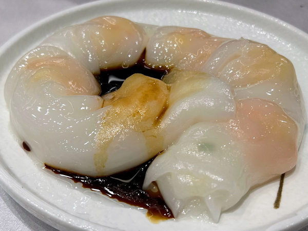 鳳城酒家上環店のエビ腸粉はおすすめ