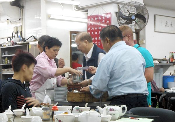 香港の飲茶、蓮香楼