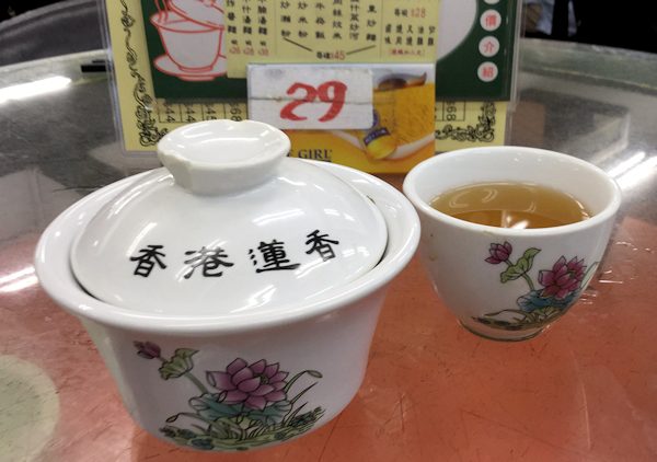 香港・蓮香居で一人飲茶