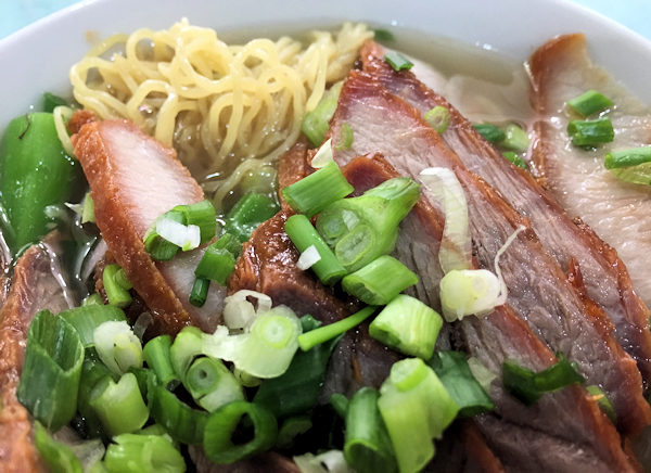 英記麺家の美味しい叉焼麺（香港）