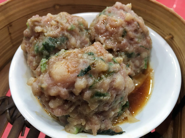 蓮香桟の牛肉球（香港）