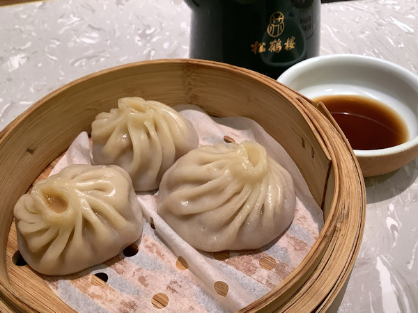松鶴楼蘇式湯麺の蟹粉湯包