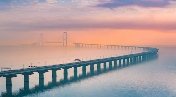 深圳市と中山市を結ぶ深中通道