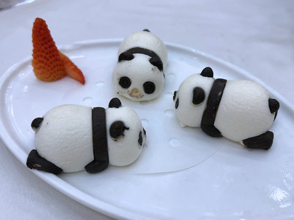 順徳・堅記酒家のパンダケーキ