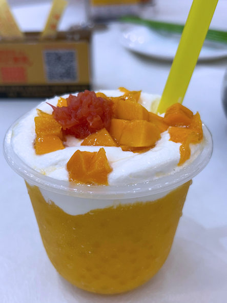 順徳・堅記酒家のマンゴードリンク