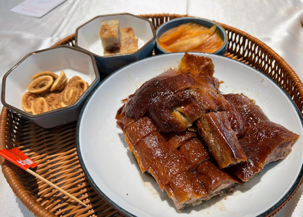 順徳・龍城喜宴のガチョウ・ロースト