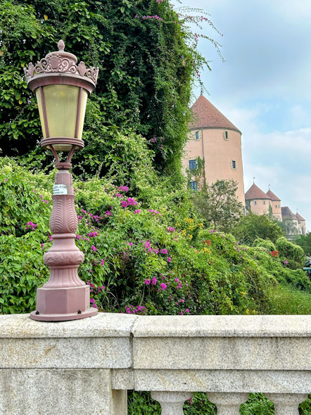 HUAWEI（ファーウェイ）の東莞松山湖研究開発センター