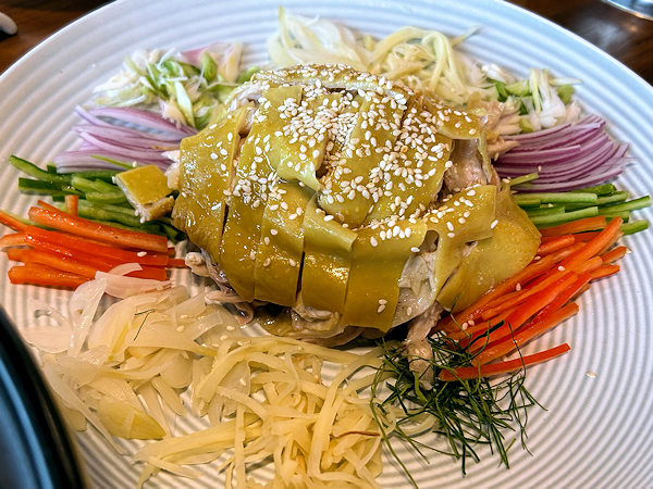 順徳料理の風生水起捞鶏