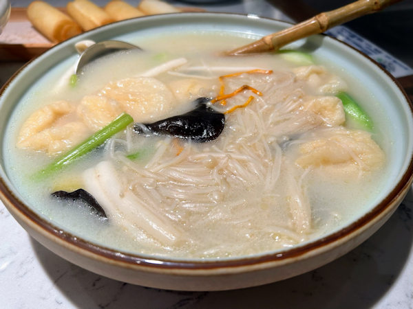 深圳の順徳料理レストランで魚腐