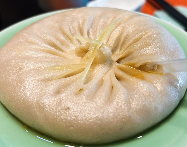 冶春の揚州湯包（蟹粉湯包）