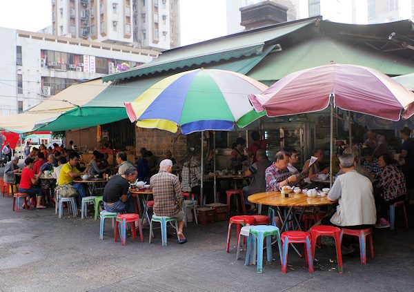 香港元朗の熟食中心