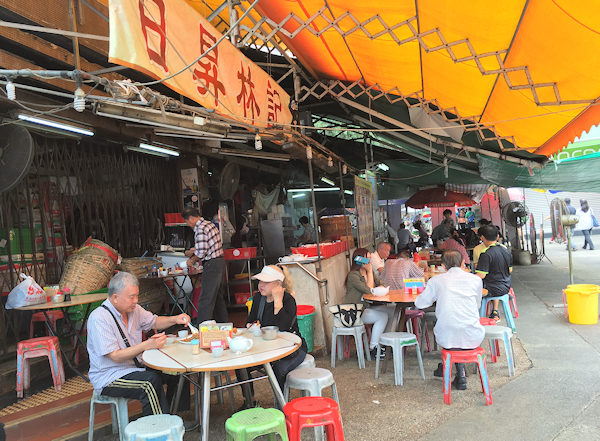 香港元朗の熟食中心