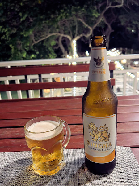 �V���n�[�r�[���i�p�^���̃L���x�[�W�A���h�R���h�[���Y�j