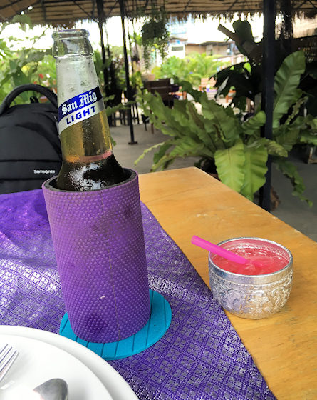 ^CEp^̃XgACYEA[oE^CE_CiMay's urban Thai dinej