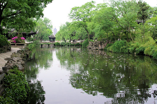 蘇州拙政園（北寺塔の借景）