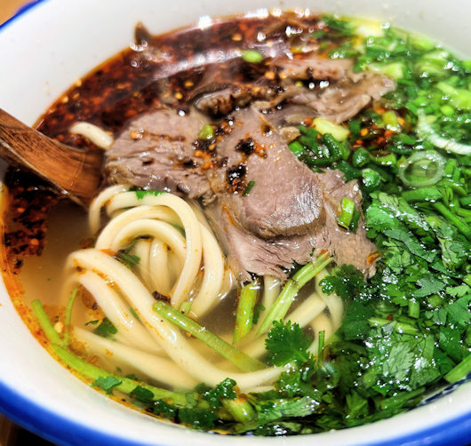 馬記永の蘭州牛肉麺二細、牛肉追加