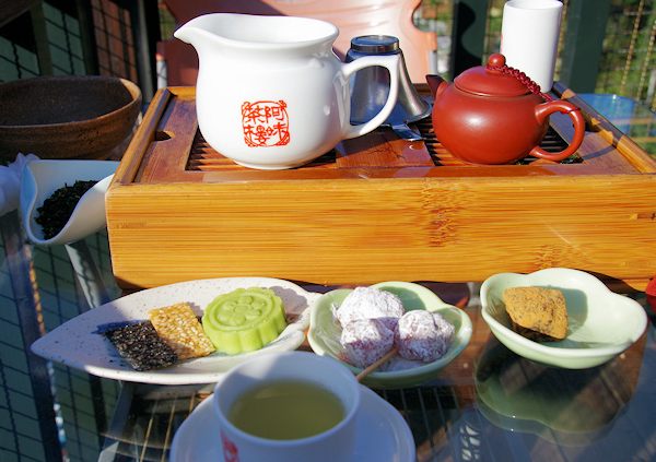 阿妹茶楼の中国茶セット