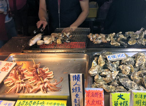 串焼屋（台北・寧夏夜市）